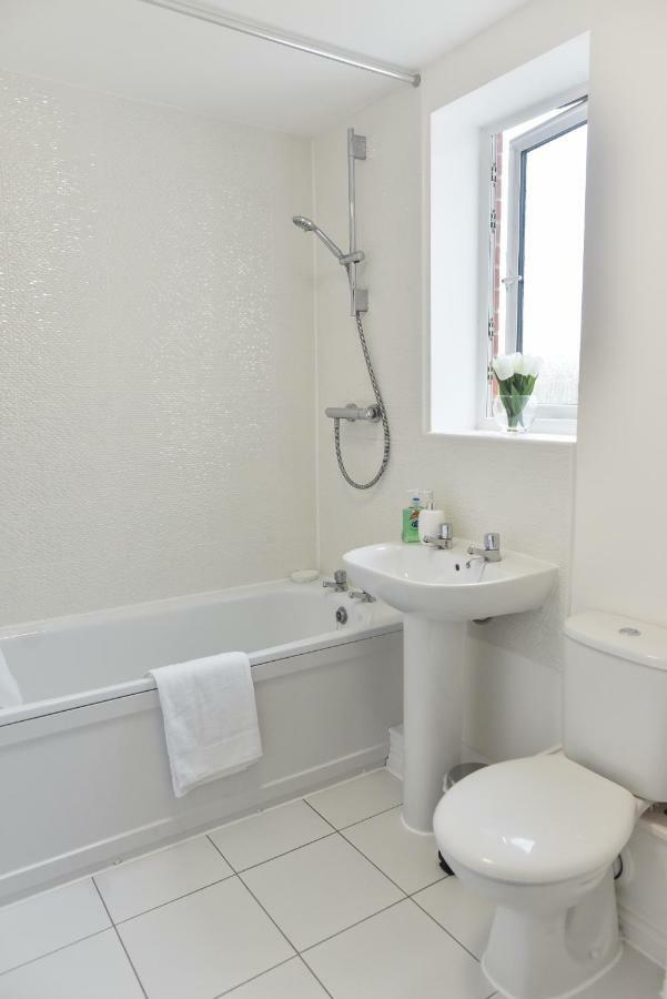 Smartrips Apartments โคเวนทรี ภายนอก รูปภาพ